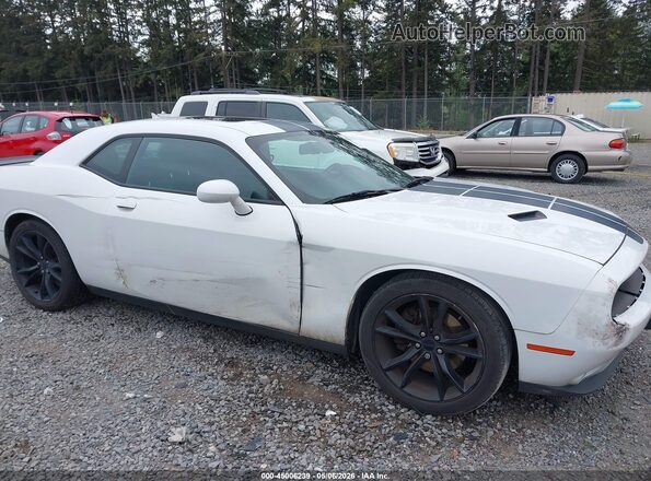2C3CDZAG0GH184741 2016 DODGE CHALLENGER Белый Вид спереди