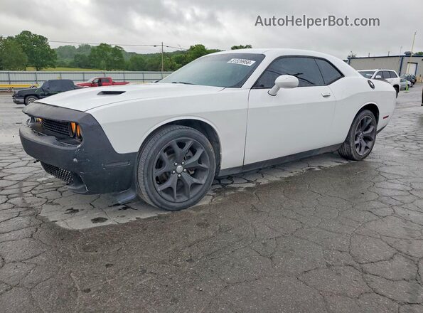 2C3CDZAG0HH598409 2017 DODGE CHALLENGER Белый Передняя левая четверть