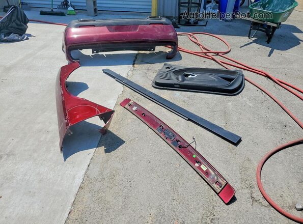 2C3CDZAG0MH571608 2021 DODGE CHALLENGER Burgundy Widok komory silnika