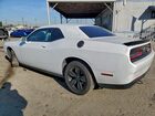 2016 Dodge Challenger Sxt Белый vin: 2C3CDZAG1GH312260