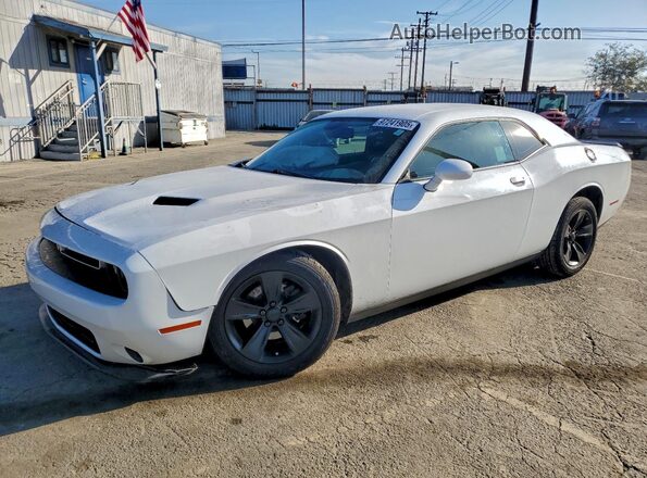 2C3CDZAG1GH312260 2016 DODGE CHALLENGER Белый Передняя левая четверть