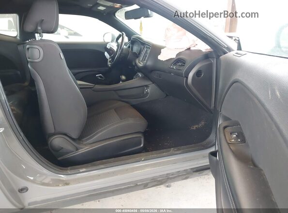 2C3CDZAG1KH691527 2019 DODGE CHALLENGER Серый Вид салона спереди