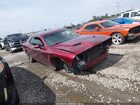 2019 Dodge Challenger Sxt Maroon vin: 2C3CDZAG1KH739480