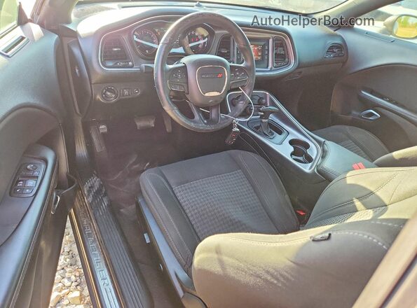 2C3CDZAG2GH358793 2016 DODGE CHALLENGER Угольный Вид панели приборов