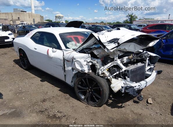 2C3CDZAG2HH509049 2017 DODGE CHALLENGER Белый Передняя правая четверть