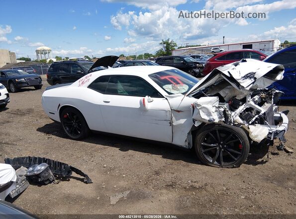 2C3CDZAG2HH509049 2017 DODGE CHALLENGER Белый Вид щитка приборов