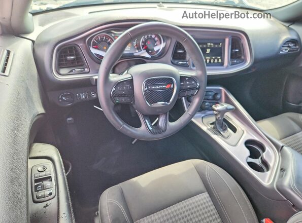 2C3CDZAG2KH620403 2019 DODGE CHALLENGER Серый Вид панели приборов