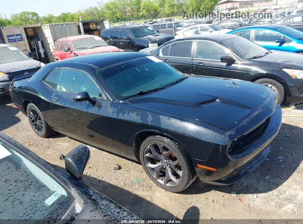 2C3CDZAG3JH286848 2018 DODGE CHALLENGER Черный Вид задней части салона