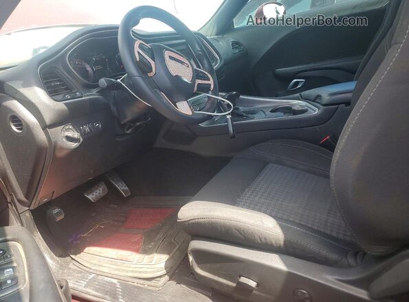 2C3CDZAG3MH564393 2021 DODGE CHALLENGER Red Vista interior delantera