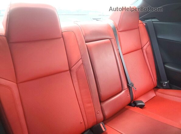 2C3CDZAG3MH596938 2021 DODGE CHALLENGER Белый Вид задних сидений