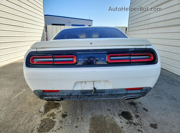 2C3CDZAG7JH245722 2018 DODGE CHALLENGER Белый Вид сзади
