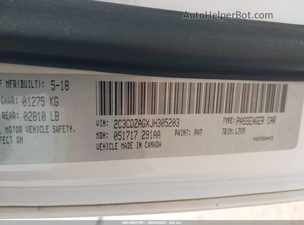 2C3CDZAGXJH305203 2018 DODGE CHALLENGER Белый Вид подкапотного пространства