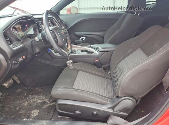 2C3CDZAGXMH586861 2021 DODGE CHALLENGER Красный Вид салона спереди