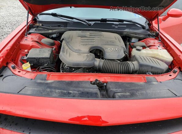 2C3CDZAGXMH586861 2021 DODGE CHALLENGER Красный Вид задней части салона