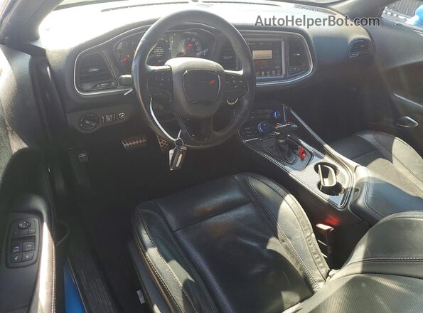 2C3CDZBT1GH232517 2016 DODGE CHALLENGER Синий Вид панели приборов
