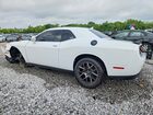 2017 Dodge Challenger R Белый vin: 2C3CDZBT1HH613897