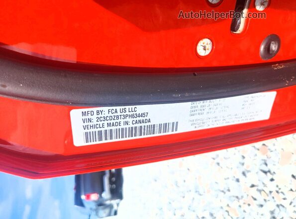 2C3CDZBT3PH634457 2023 DODGE CHALLENGER Оранжевый Вид подкапотного пространства
