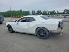 2016 Dodge Challenger R Белый vin: 2C3CDZBT4GH264992