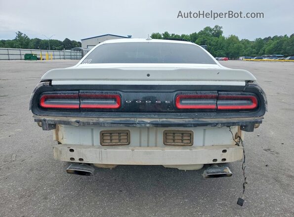 2C3CDZBT4GH264992 2016 DODGE CHALLENGER Белый Вид сзади