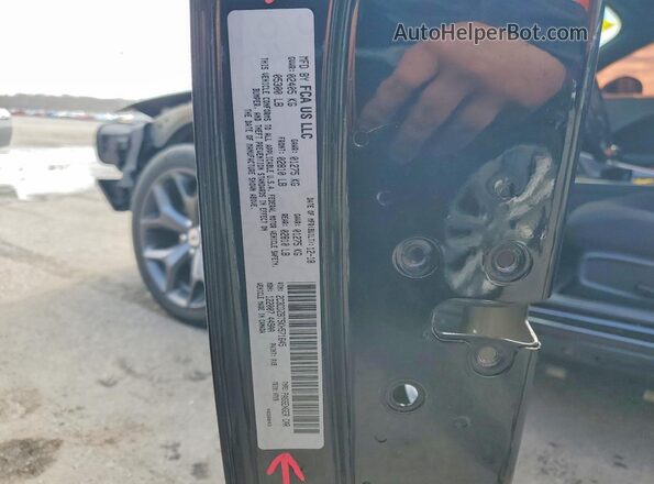 2C3CDZBT5KH571645 2019 DODGE CHALLENGER Черный Вид подкапотного пространства