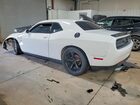 2016 Dodge Challenger R Белый vin: 2C3CDZBT7GH232599