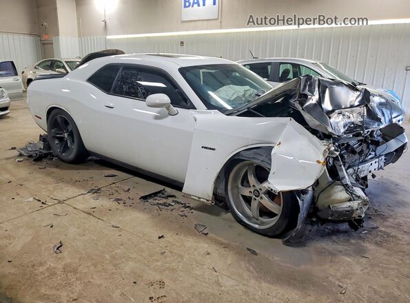 2C3CDZBT7GH232599 2016 DODGE CHALLENGER Белый Передняя правая четверть