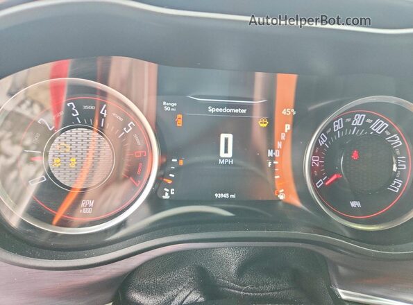 2C3CDZBT7HH658326 2017 DODGE CHALLENGER Красный Вид щитка приборов