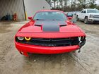 2017 Dodge Challenger R Красный vin: 2C3CDZBT7HH658326