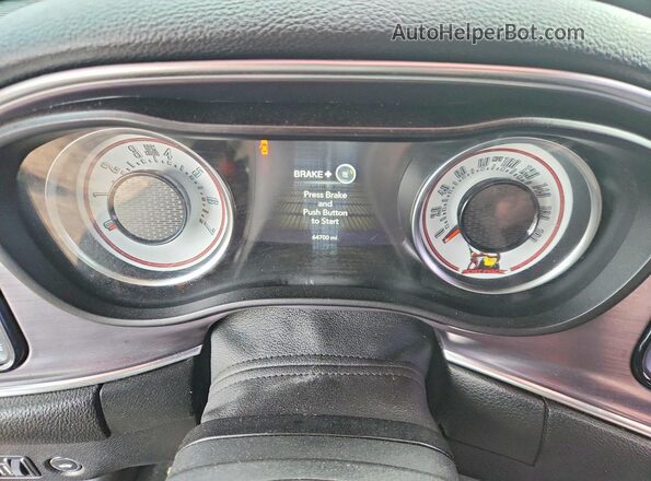 2C3CDZBT7KH573784 2019 DODGE CHALLENGER Черный Вид щитка приборов