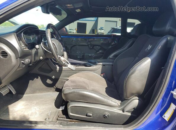 2C3CDZFJ0LH161667 2020 DODGE CHALLENGER Blue Widok wnętrza z przodu