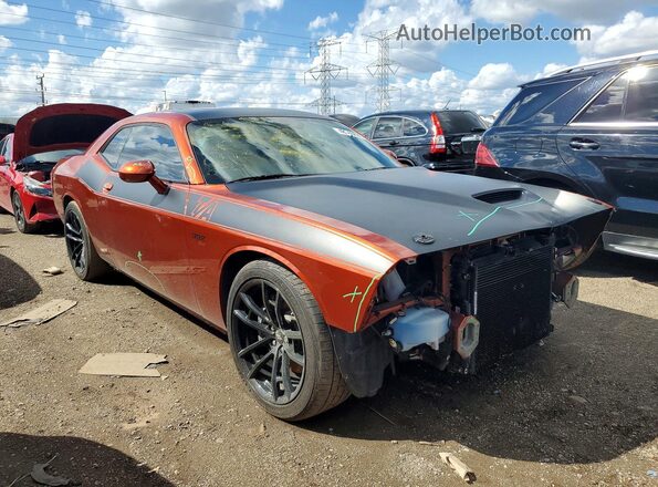 2C3CDZFJ1PH526833 2023 DODGE CHALLENGER Оранжевый Передняя правая четверть