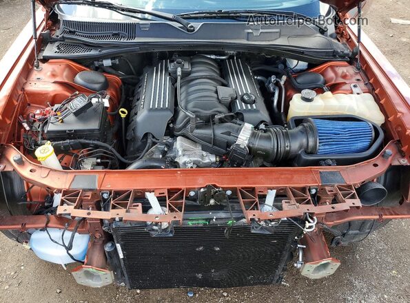 2C3CDZFJ1PH526833 2023 DODGE CHALLENGER Оранжевый Вид задней части салона