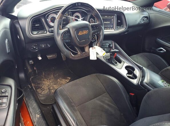 2C3CDZFJ1PH526833 2023 DODGE CHALLENGER Оранжевый Вид панели приборов