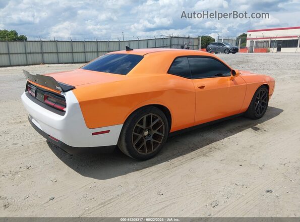 2C3CDZFJ3GH255502 2016 DODGE CHALLENGER Оранжевый Задняя правая четверть