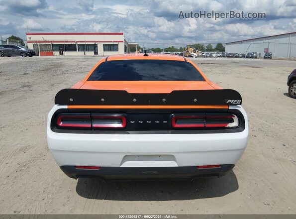 2C3CDZFJ3GH255502 2016 DODGE CHALLENGER Оранжевый 