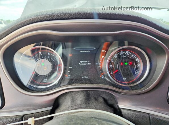 2C3CDZFJ3LH106100 2020 DODGE CHALLENGER Black Instrument cluster view