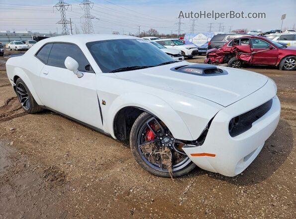 2C3CDZFJ5MH582883 2021 DODGE CHALLENGER White Передня права чверть