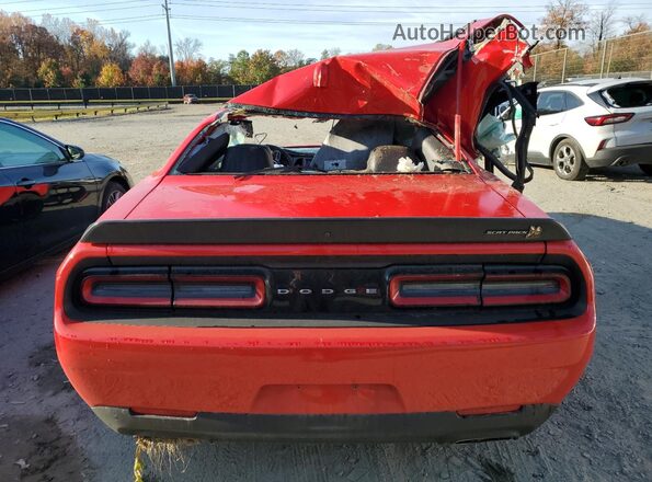 2C3CDZFJ8LH210615 2020 DODGE CHALLENGER Red Вид ззаду