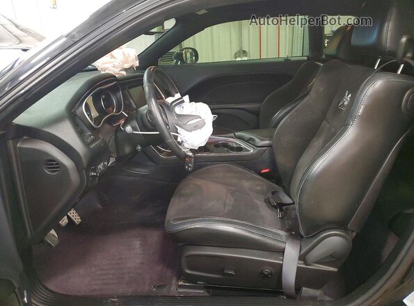 2C3CDZFJ9GH271476 2016 DODGE CHALLENGER Черный Вид салона спереди
