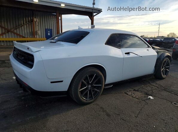 2C3CDZGG4JH257429 2018 DODGE CHALLENGER White Trasero derecho