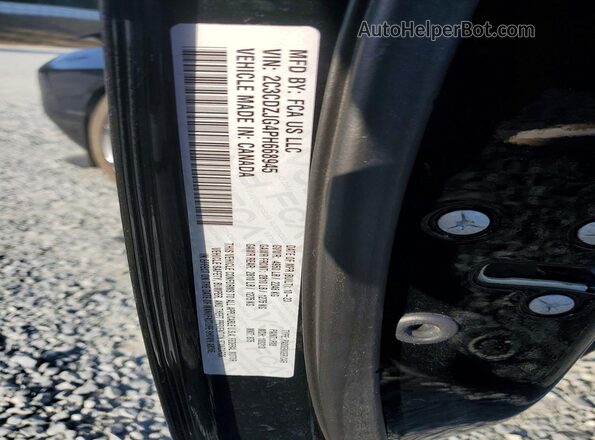 2C3CDZJG4PH668945 2023 DODGE CHALLENGER Black Widok komory silnika