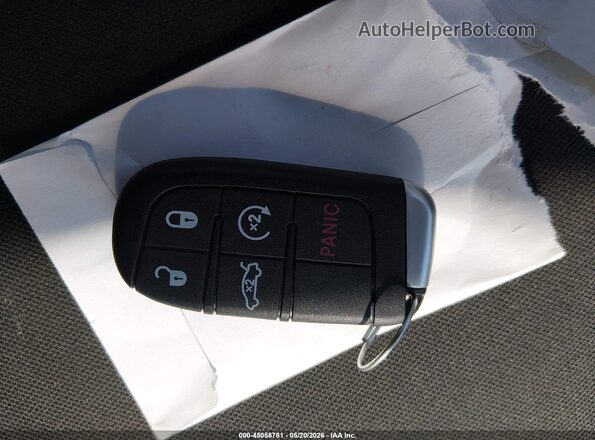 2C3CDZJG8MH573560 2021 DODGE CHALLENGER Бордовый Вид панели приборов