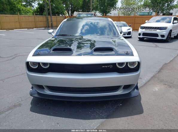 2C3CDZL92LH205792 2020 DODGE CHALLENGER Серебряный Вид задней части салона