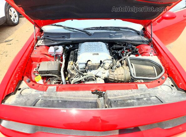 2C3CDZL98KH581380 2019 DODGE CHALLENGER Red Widok wnętrza z tyłu