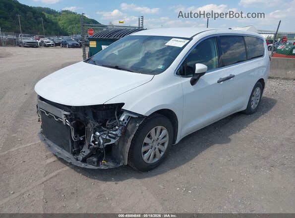 2C4RC1AG8LR229973 2020 CHRYSLER VOYAGER White წინა მარცხენა ხედი სამი მეოთხედიდან