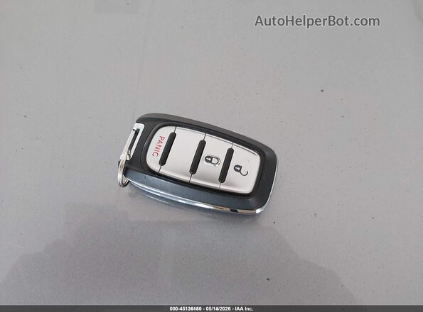 2C4RC1AG8LR249236 2020 CHRYSLER VOYAGER Silver Вид панелі приладів