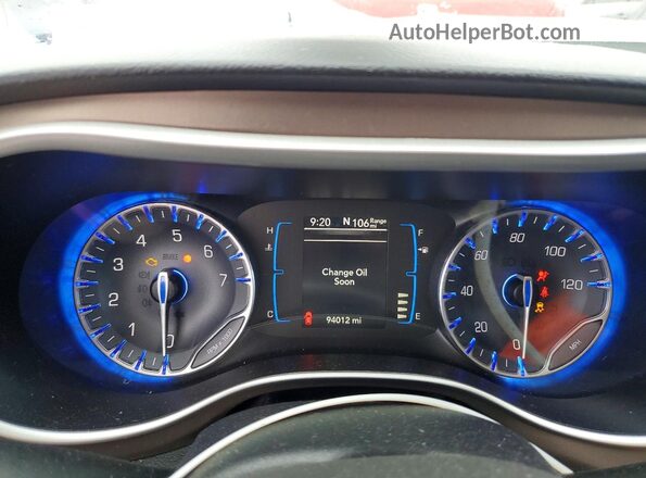 2C4RC1BG0HR769677 2017 CHRYSLER PACIFICA Белый Вид щитка приборов