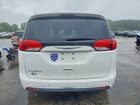 2018 Chrysler Pacifica Touring L White vin: 2C4RC1BG0JR187133