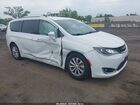 2019 Chrysler Pacifica Touring L White vin: 2C4RC1BG0KR733186