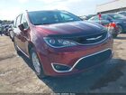 2020 Chrysler Pacifica Touring L Red vin: 2C4RC1BG0LR196448